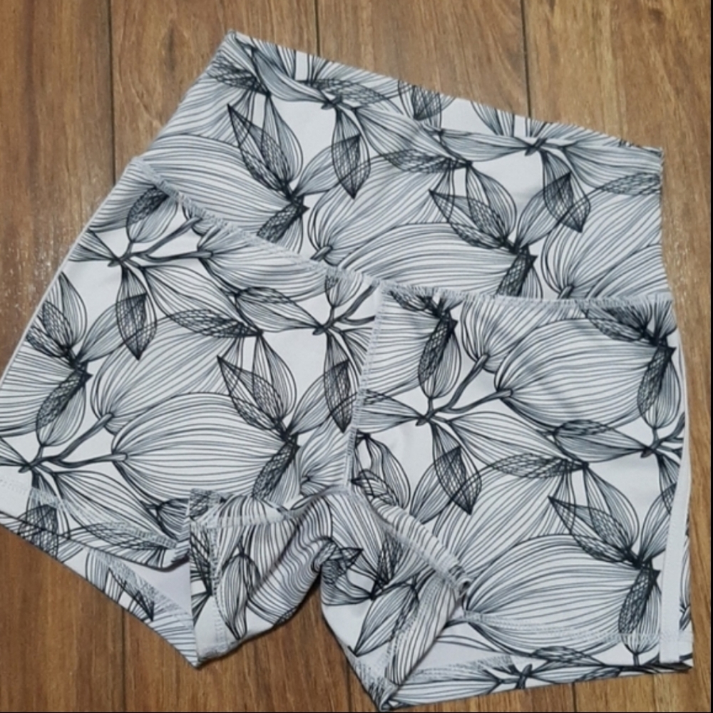 Buffbunny Limitless Shorts xs - citrus print